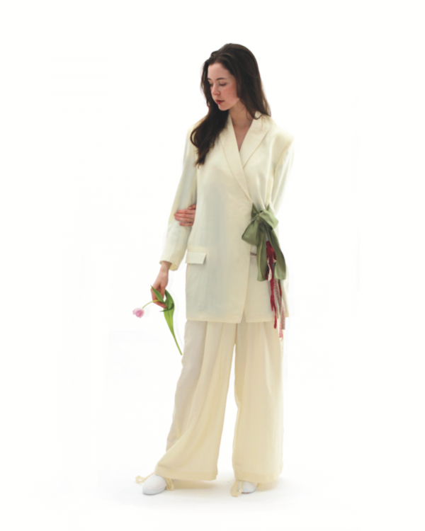 Cream Bow Suit - Image 2