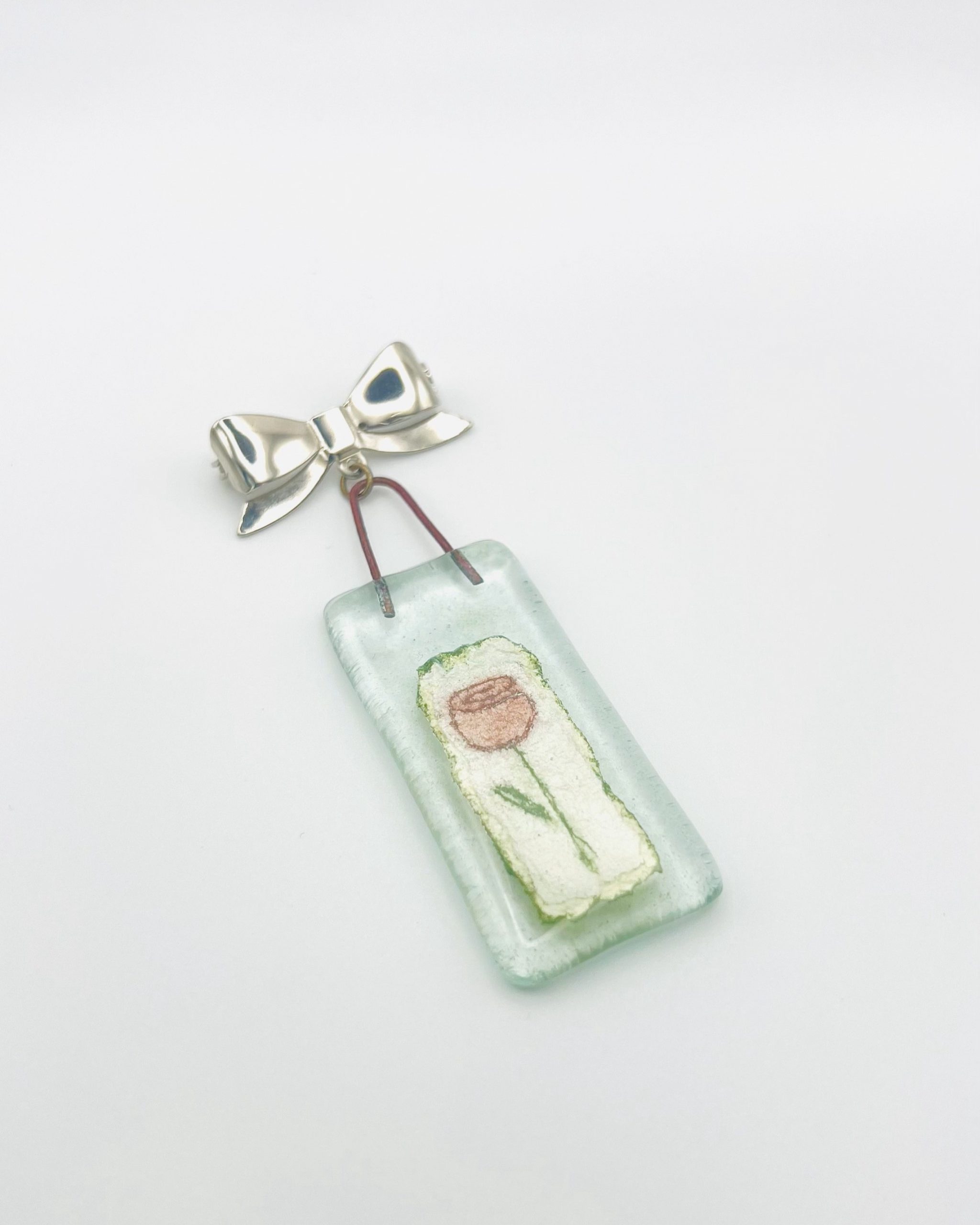 Silver Bow Glass charm Brooch - Image 2